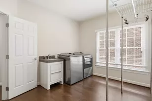 10090 Cover Pl, Fairfax, VA 22030 - Photo 23
