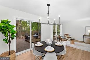10217 Shiloh St, Fairfax, VA 22030 - Photo 15