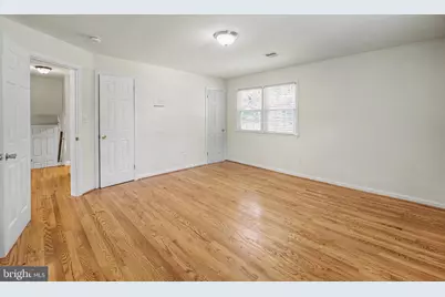 10708 Norman Avenue, Fairfax, VA 22030 - Photo 5
