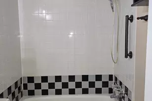 10725 West Dr, Fairfax, VA 22030 - Photo 5
