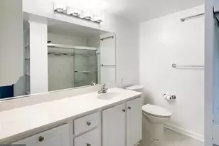 10570 Main St, Fairfax, VA 22030 - Photo 7
