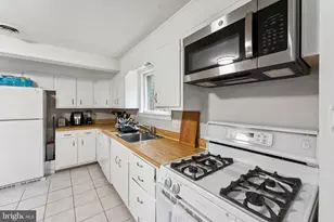 10307 Beaumont St, Fairfax, VA 22030 - Photo 13
