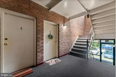 10725 W West Drive #203, Fairfax, VA 22030 - Photo 3