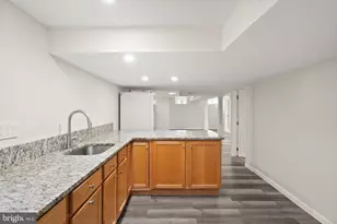 4144 Addison Rd, Fairfax, VA 22030 - Photo 41