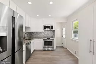 4144 Addison Rd, Fairfax, VA 22030 - Photo 19