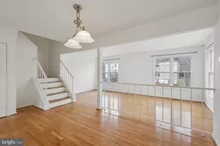 3940 Bradwater St, Fairfax, VA 22031 - Photo 9