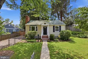 10925 Milburn St, Fairfax, VA 22030 - Photo 1