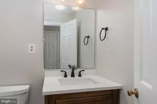 3514 Cobb Dr, Fairfax, VA 22030 - Photo 13