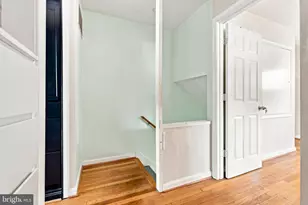 4230 Ardmore Pl, Fairfax, VA 22030 - Photo 23