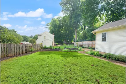 4103 Woodland Drive, Fairfax, VA 22030 - Photo 35