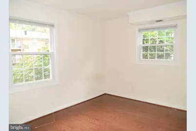 3814 Lyndhurst Drive #103, Fairfax, VA 22031 - Photo 7