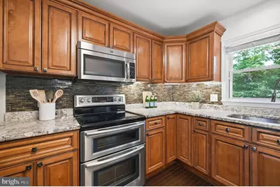 3544 Queen Anne, Fairfax, VA 22030 - Photo 17