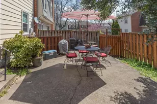 3975 Wilcoxson Dr, Fairfax, VA 22031 - Photo 23