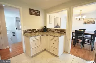 4218 University Dr, Fairfax, VA 22030 - Photo 7