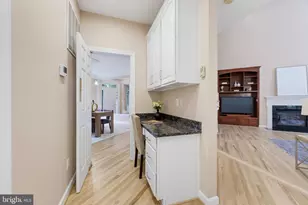 3810 Daniels Run Ct, Fairfax, VA 22030 - Photo 19