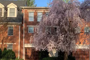 3711 Jenny Lynne Ln, Fairfax, VA 22030 - Photo 1