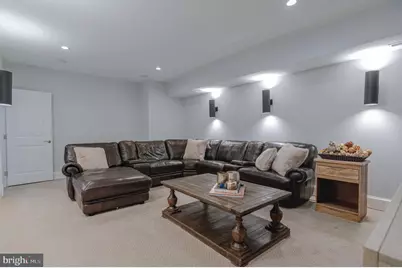 10704 Warwick Avenue, Fairfax, VA 22030 - Photo 59