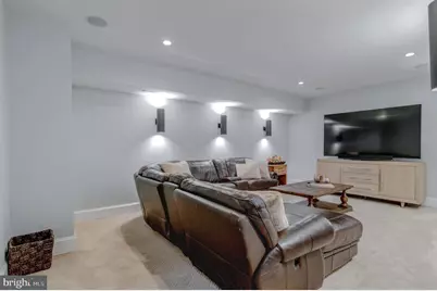 10704 Warwick Avenue, Fairfax, VA 22030 - Photo 57