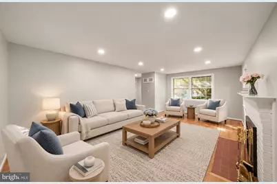 10228 Continental Lane, Fairfax, VA 22030 - Photo 7