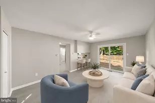 10228 Continental Ln, Fairfax, VA 22030 - Photo 11