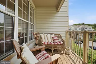 10359 Sager Ave, Fairfax, VA 22030 - Photo 9