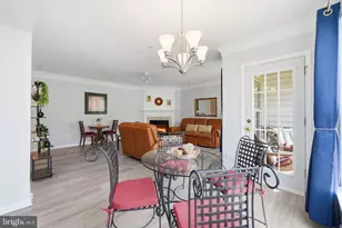 10359 Sager Ave, Fairfax, VA 22030 - Photo 9