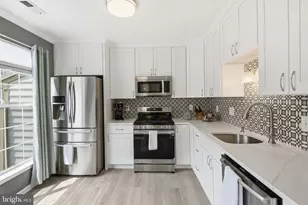 10359 Sager Ave, Fairfax, VA 22030 - Photo 11