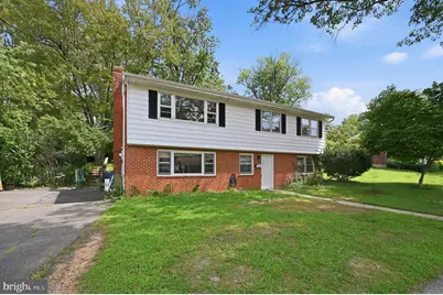 4211 University Drive, Fairfax, VA 22030 - Photo 1