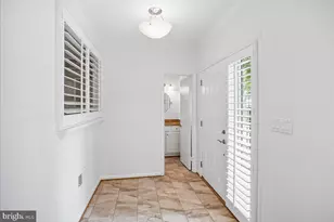 9938 Great Oaks Way, Fairfax, VA 22030 - Photo 5