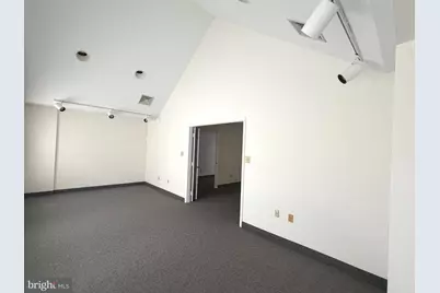 9675 Main Street #D, Fairfax, VA 22031 - Photo 3