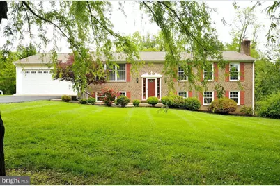 10506 Oak Place, Fairfax, VA 22030 - Photo 1