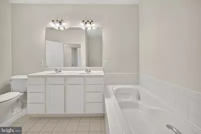 10328 Sager Avenue #414, Fairfax, VA 22030 - Photo 25