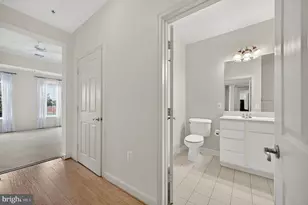 10328 Sager Ave, Fairfax, VA 22030 - Photo 23