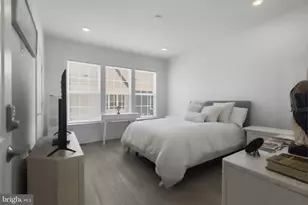 10817 Cedar Ave, Fairfax, VA 22030 - Photo 15