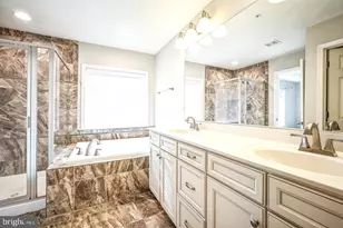 4304 Edosomwan Ln, Fairfax, VA 22030 - Photo 25
