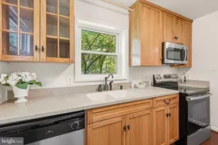 3726 Tedrich Blvd, Fairfax, VA 22031 - Photo 11