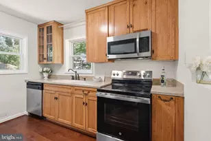 3726 Tedrich Blvd, Fairfax, VA 22031 - Photo 3