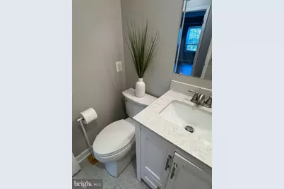 3991 Lyndhurst Drive #204, Fairfax, VA 22031 - Photo 19