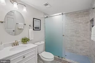 10316 Monroe Ct, Fairfax, VA 22030 - Photo 27