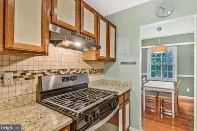 3846 Lyndhurst Drive #302, Fairfax, VA 22031 - Photo 11
