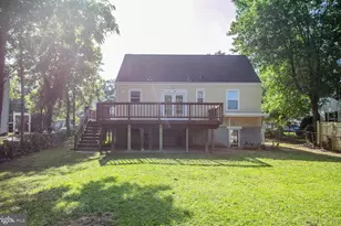 4023 Chestnut St, Fairfax, VA 22030 - Photo 9
