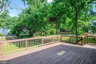 4023 Chestnut St, Fairfax, VA 22030 - Photo 5