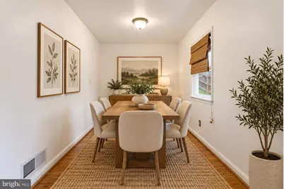 10209 Sager Avenue, Fairfax, VA 22030 - Photo 5
