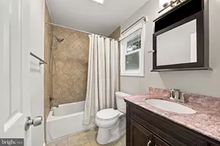 3713 Randolph St, Fairfax, VA 22030 - Photo 29