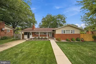 3713 Randolph St, Fairfax, VA 22030 - Photo 1