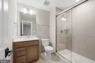 3410 Burrows Ave, Fairfax, VA 22030 - Photo 35