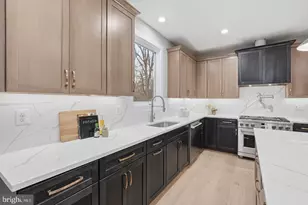 3410 Burrows Ave, Fairfax, VA 22030 - Photo 11