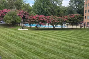 10570 Main St, Fairfax, VA 22030 - Photo 25