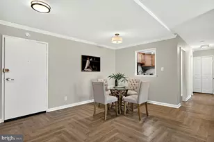 10570 Main St, Fairfax, VA 22030 - Photo 5