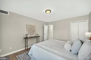 10570 Main St, Fairfax, VA 22030 - Photo 15